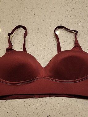 Warners Bra 34C Red Wireless Lined